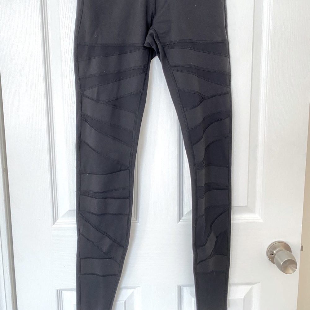 Lululemon High Times Tech Mesh